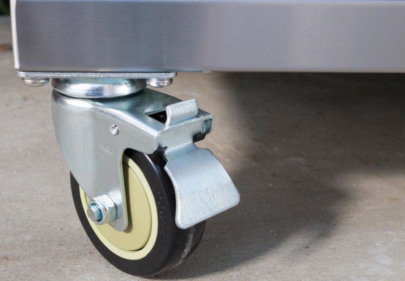 Bull Outlaw BBQ (Natural Gas) - The Outdoor Kitchen Company Ltd
