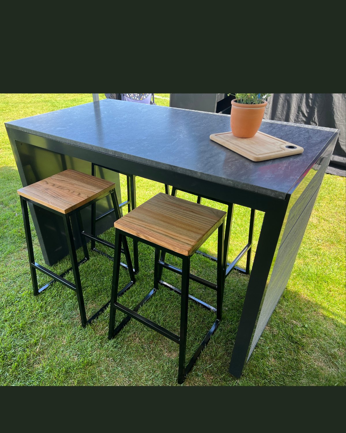 Seating/Bar Unit - The Outdoor Kitchen Company Ltd